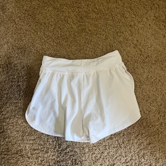 Lululemon Fast and Free Reflective High-Rise Classic-Fit Short 3" - Picture 5 of 6